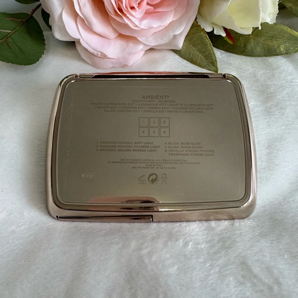 Hourglass Radiant Blush Palette - Pink and Brown Tones - Picture 4 of 7